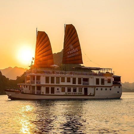 Heritage Line Violet Cruise - Halong Bay & Lan Ha Bay Халонг Экстерьер фото