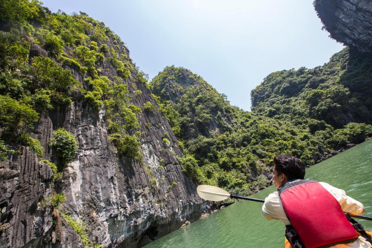 Heritage Line Violet Cruise - Halong Bay & Lan Ha Bay Халонг Экстерьер фото