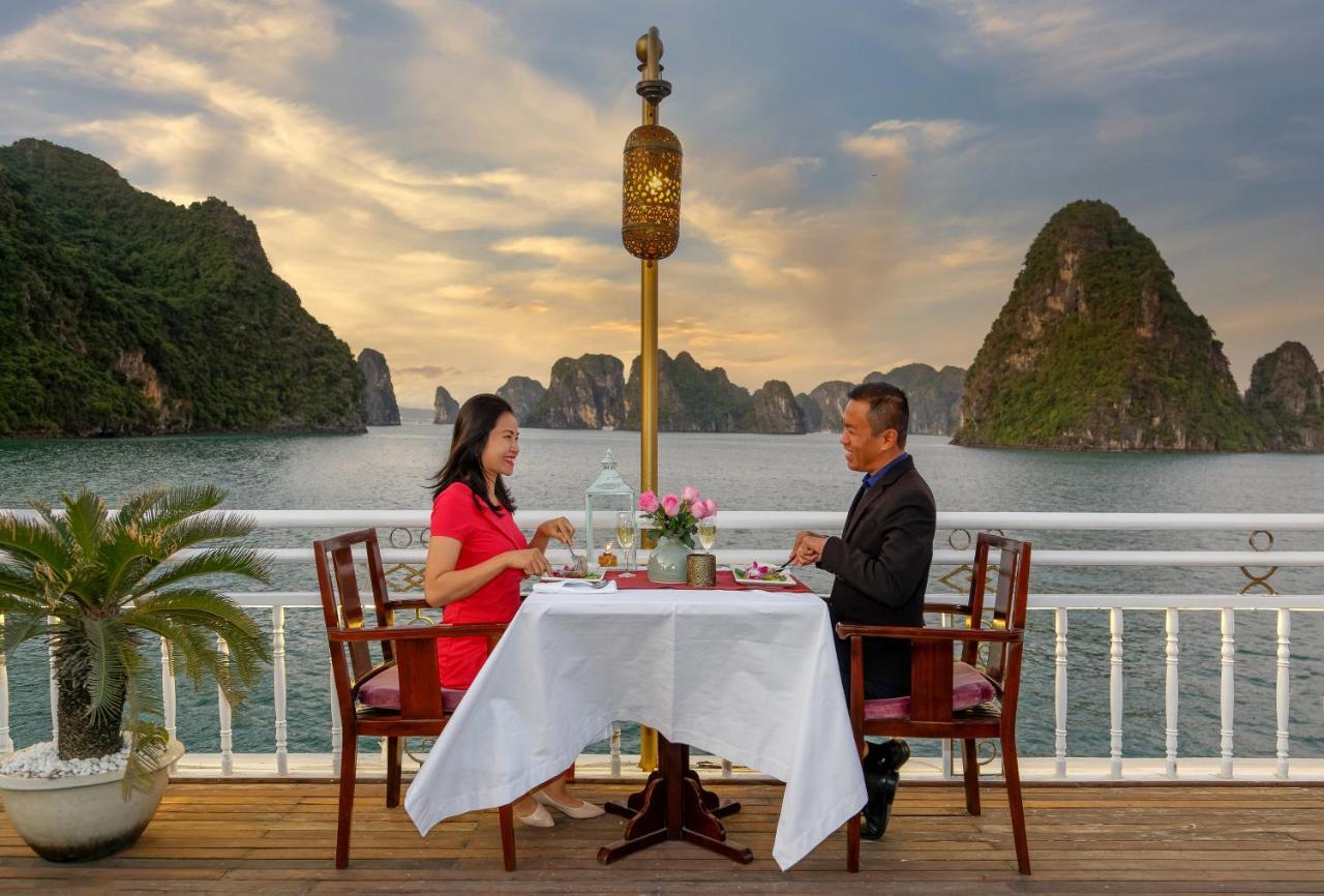 Heritage Line Violet Cruise - Halong Bay & Lan Ha Bay Халонг Экстерьер фото
